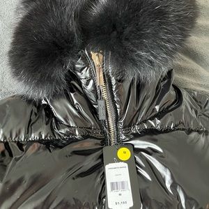 Women's Black Après Ski Fox Fur Trim Down Puffer Jacket